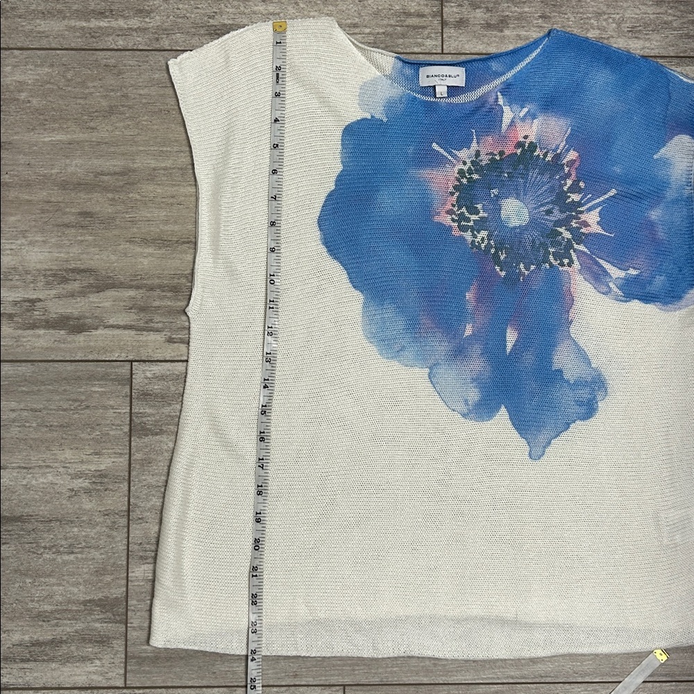 Bianco & Blu Italy White Floral Short Sleeve Knit Top - Picture 7 of 7